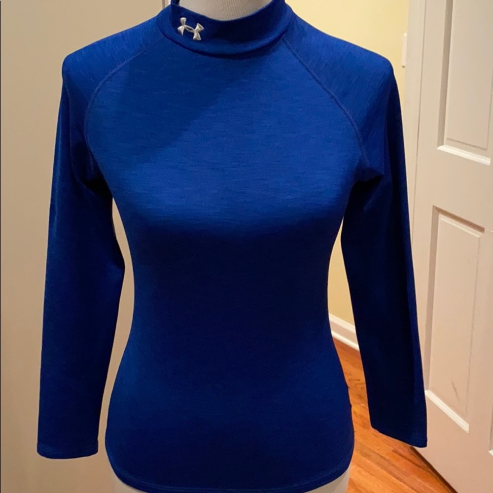 Girls cold gear top